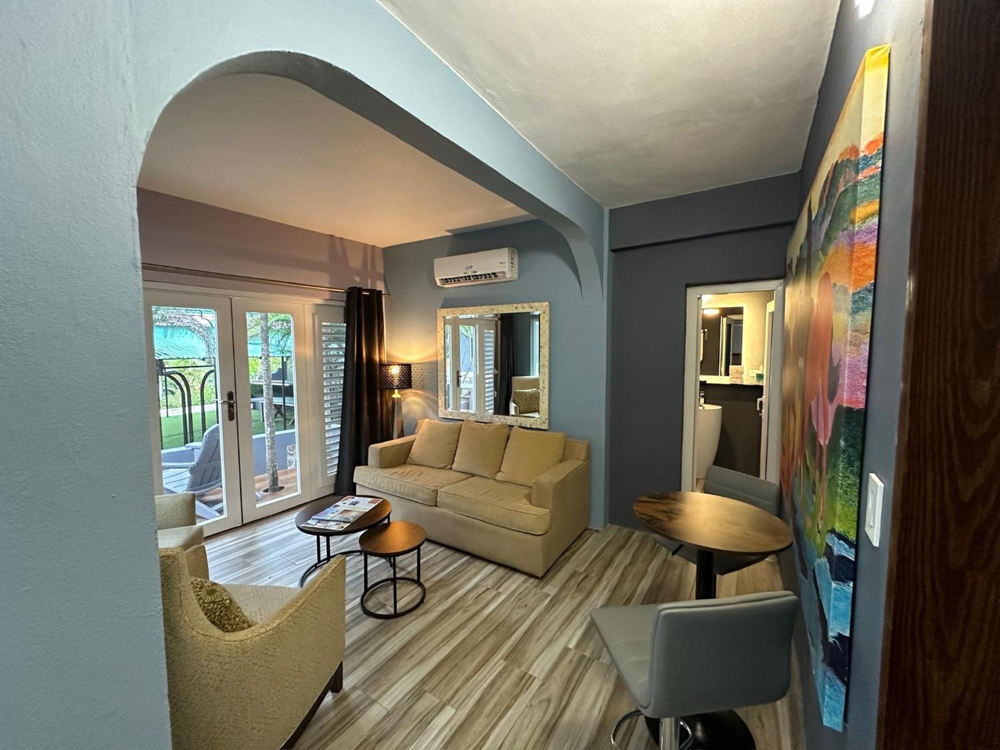 Old Crow Hotel And Suites Vieques Zewnętrze zdjęcie